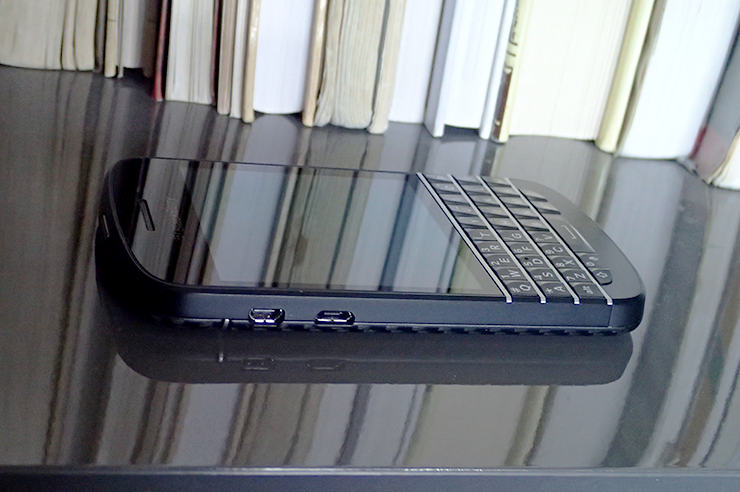 BlackBerry-Q10-(11).png